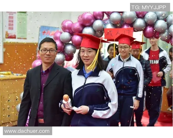 断脚足球球星浴火重生谱写绿茵传奇人生新篇章